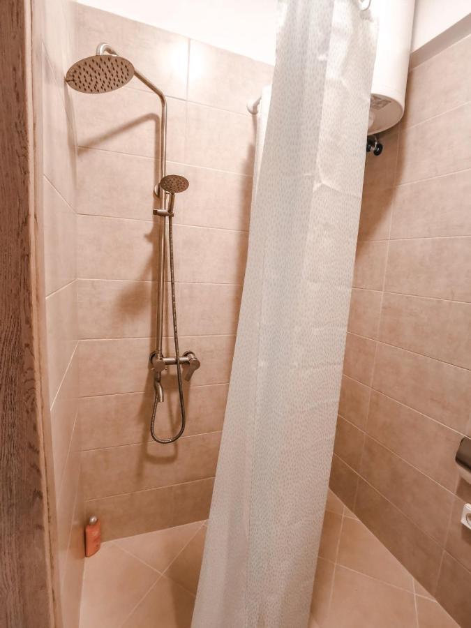 Tip Top Apartment Chalkís 外观 照片