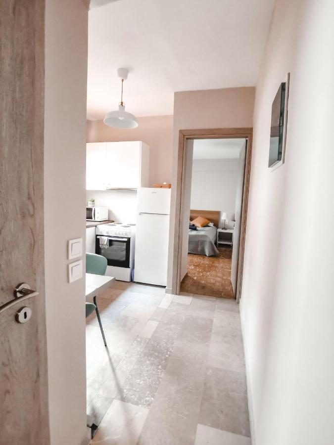 Tip Top Apartment Chalkís 外观 照片