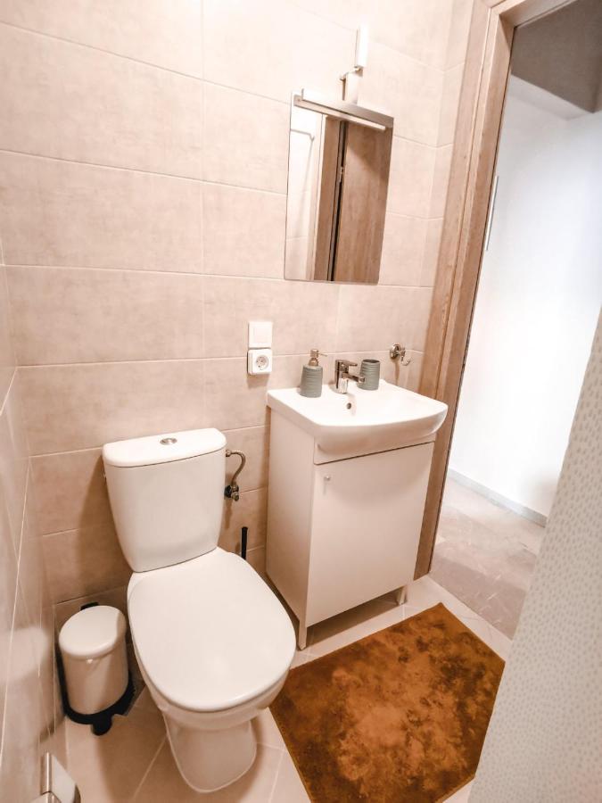 Tip Top Apartment Chalkís 外观 照片